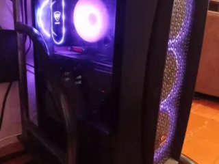 processor-ryzen-3-3200g-imeet-vstroennuiu-grafiku