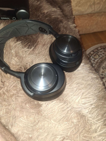 prodam-steelseries-arctis-nova-pro-cena-90000tg-big-2
