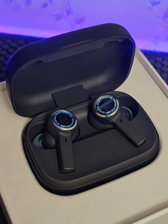 besprovodnye-nausniki-big-2