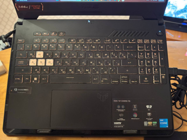 prodam-igrovoi-noutbuk-asus-tuf-gaming-f15-big-1