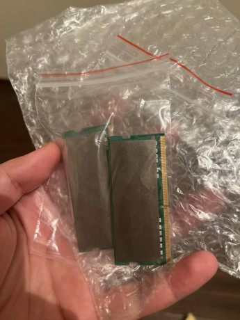 ozu-2-st-po-8gb-dlia-noutbukov-big-0