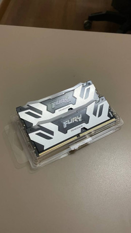 kingston-fury-renegade-rgb-48-gb-ddr-5-7200-mgc-big-1