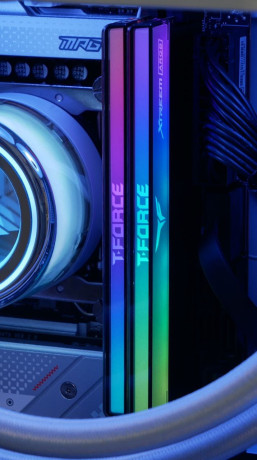 t-force-exteem-rgb-ddr5-32gb-7200mhz-cl34-amd-expo-xmp-big-0