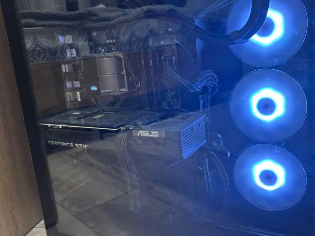 sistemnyi-blok-asus-rtx-5070-ti-ryzen-5-7600-x3d-32gb-ddr5-big-0