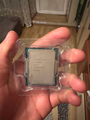 prodam-processor-i5-12400f-v-xorosem-sostoianii-big-1