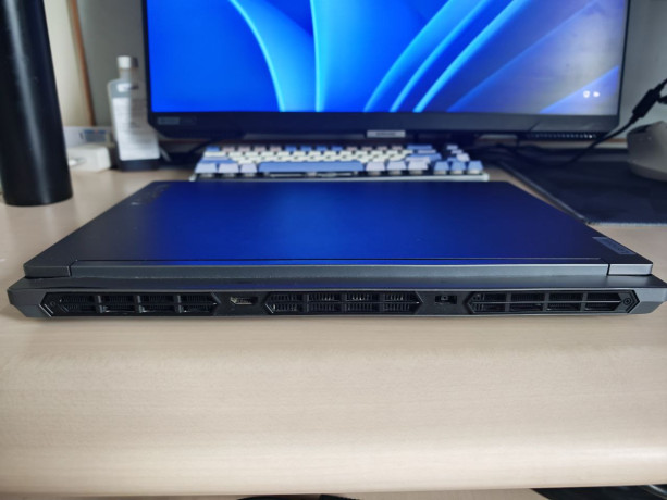 prodam-legion-5-rtx-4070-8gb-intel-i7-14700hx-16gb-ddr5-1tb-ssd-big-2