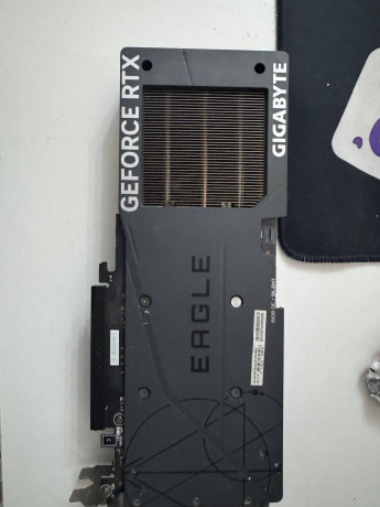 videokarta-gigabyte-eagle-rtx-4060ti-8gb-big-1