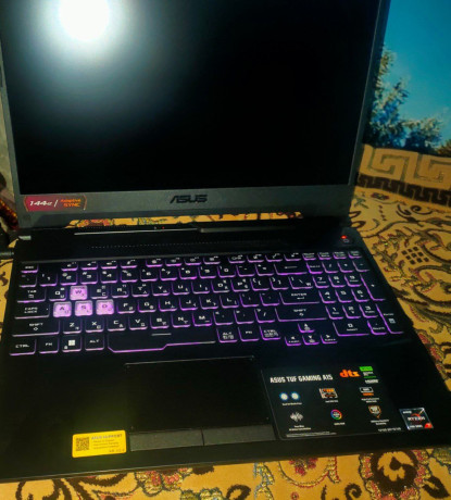 kupil-srazu-2-noutbuka-odnu-xocu-prodat-big-1