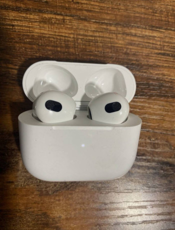 airpods-3-original-vse-rabotaet-sostoianie-xorosee-cena-18k-almaty-big-0