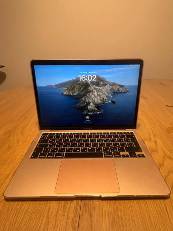 macbook-air-13-2020-retina-i-apple-watch-se-2gen-big-0