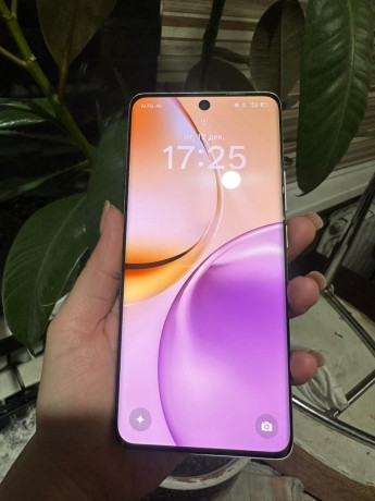 realme-14-pro-12512-polnyi-komplekt-na-garantii-variant-obmena-na-iphone-za-nalicku-160000-bez-big-2