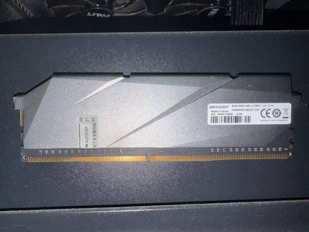 almaty-kupliu-tocno-takie-dve-plaski-po-8gb-za-adekvatnuiu-stoimost-pisite-v-ls-big-0