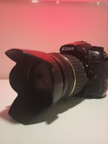 dslr-nikon-d7000-big-3