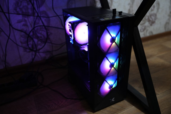 prodam-igrovoi-komp-sostoianie-otlicnoe-pokupal-letom-24-goda-v-sentiabre-25-goda-delal-polnuiu-cist-big-1