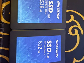 dva-ssd-diska-hikvision-na-512-gb-sostoianie-kak-novye