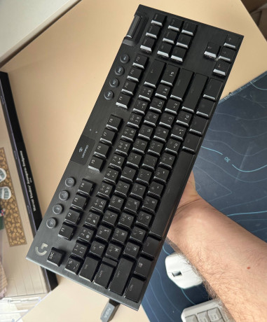 prodam-klaviaturu-logitech-g913-tkl-big-1