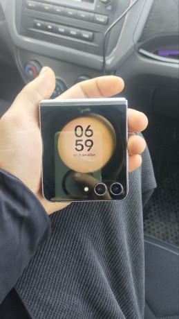 samsung-zflip-5-256gb-v-xorosem-sostoianii-120000tg-big-0