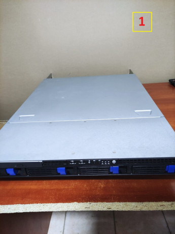 rabocie-2-servera-1u-form-faktor-v-otlicnom-sostoianii-big-0