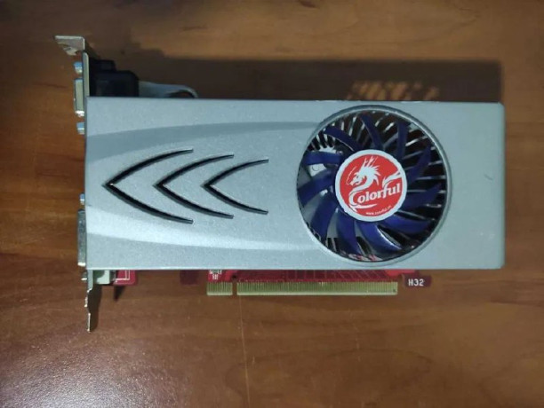 videokarty-zatycki-vse-obsluzeny-rabocie-big-0