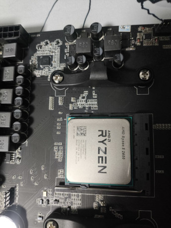 prodaiu-komplektuiushhie-big-1