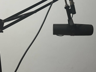 prodaetsia-shure-sm7b-goxlr-mini-dbx-286s-komplektom