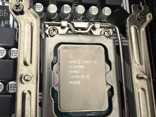 prodaetsia-komplekt-intel-core-i5-13400f-asrock-b760m-hm2-d4-gatyrau-80000