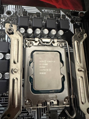 prodaetsia-komplekt-intel-core-i5-13400f-asrock-b760m-hm2-d4-gatyrau-80000-big-0