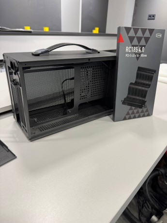 bu-korpus-itx-pccooler-100-pro-mesh-grey-big-0