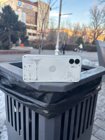 nothing-phone-2-big-0