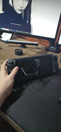 prodam-steamdeck-oled-512gb-pokupal-v-statax-pocti-kak-novyi-big-2