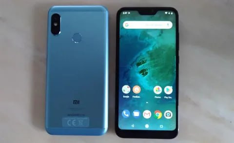 prodam-12-k-sostoianie-kak-na-fote-vse-rabotaet-nazvanie-mi-2-lait-na-32-gb-akum-stoit-novyi-xoroso-d-big-0