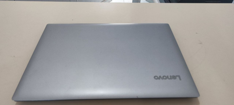 amd-a4-ozu-4gb-ddr-4-ssd-256-v-otlicnom-sostoianii-batareiu-derzit-55000-big-0