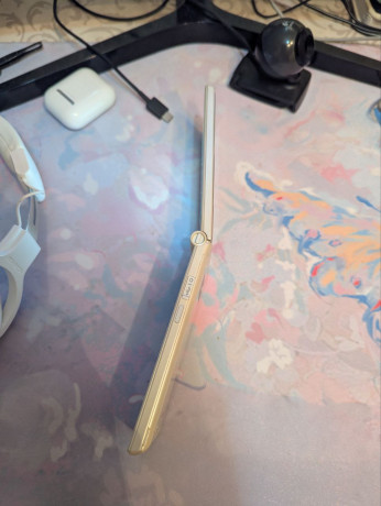 prodam-iaponskii-smartfon-freetel-musashi-s-dvumia-4-sensornymi-ekranami-big-1