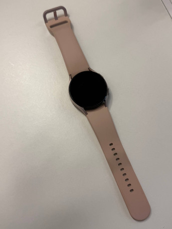 prodam-smart-casy-samsung-galaxy-watch-4-40mm-big-0