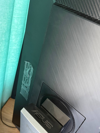 monitor-asus-proart-na-prodazu-big-1