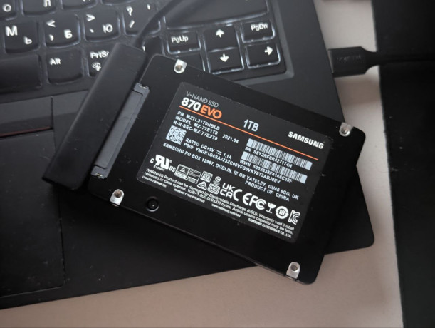 ssd-samsung-870-evo-1tb-big-0