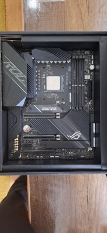 prodaetsia-materinskii-plata-i-processor-big-0