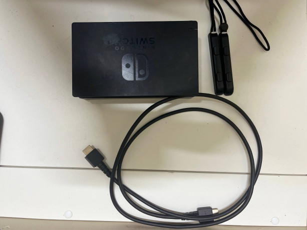 prodaiu-nintendo-switch-2rev-non-oled-big-3