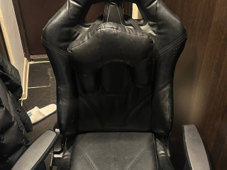 prodam-stul-aerocool-peretianutyi-na-cernuiu-kozu