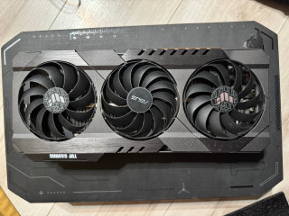 cena205k-rx6900xt-16gb-s-korobkoi-obsluzena-xolodnaia-tixaia-moshhnaia