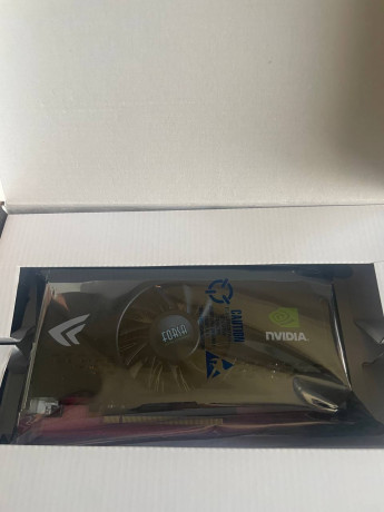 est-kuca-staryx-novyx-videokart-big-1