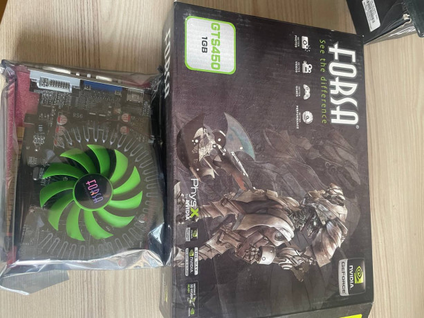 est-kuca-staryx-novyx-videokart-big-3