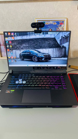 prodaiu-noutbuk-asus-rog-strix-big-1