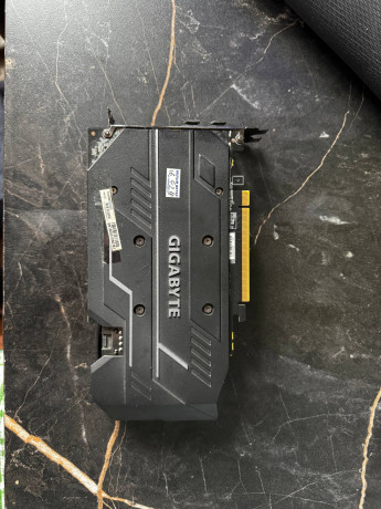 prodam-gigabyte-1660ti-oc-po-pricine-apgreida-na-kartu-svezee-bez-izieianov-big-1