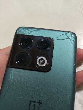 oneplus-10-pro-5g-2561212-big-1