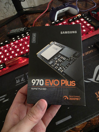 novye-samsung-970-evo-plus-500-gb-big-0
