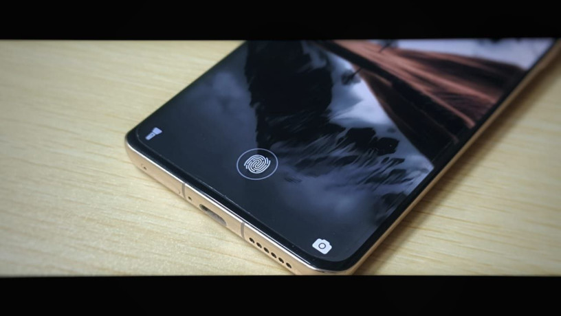 obmeniaiu-huawei-mate-50-pro-5128-big-3