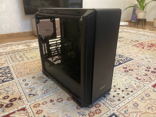 be-quiet-silent-base-601-black-otlicnyi-tixii-korpus-s-sumoizoliaciei-vnutri-kuca-mesta-dlia-ustanov-big-0