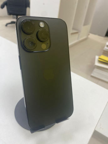 astana-prodam-iphone-14-pro-zamenen-byl-akum-100-emkost-i-displei-srednego-kacestvo-est-treshhi-big-1