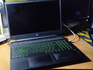 noutbuk-hp-pavillion-gaming-15